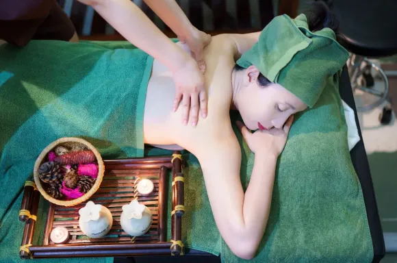 Phân Biệt Gội Đầu Thường Và Gội Đầu Dưỡng Sinh Chuẩn Trị Liệu Tại Các Spa Phú Nhuận – Coconut Spa